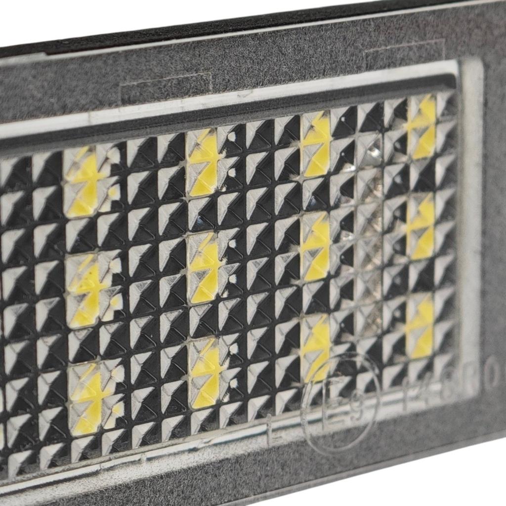 2 шт. Светодиодные лампы номерного знака 450 лм, совместимые с Volvo C30 12 В, внедорожные