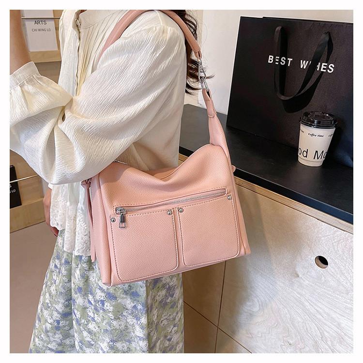 Ielgy Korean Version Trendy Female Bag Fashion Armpit Order Shoulder Crossbody