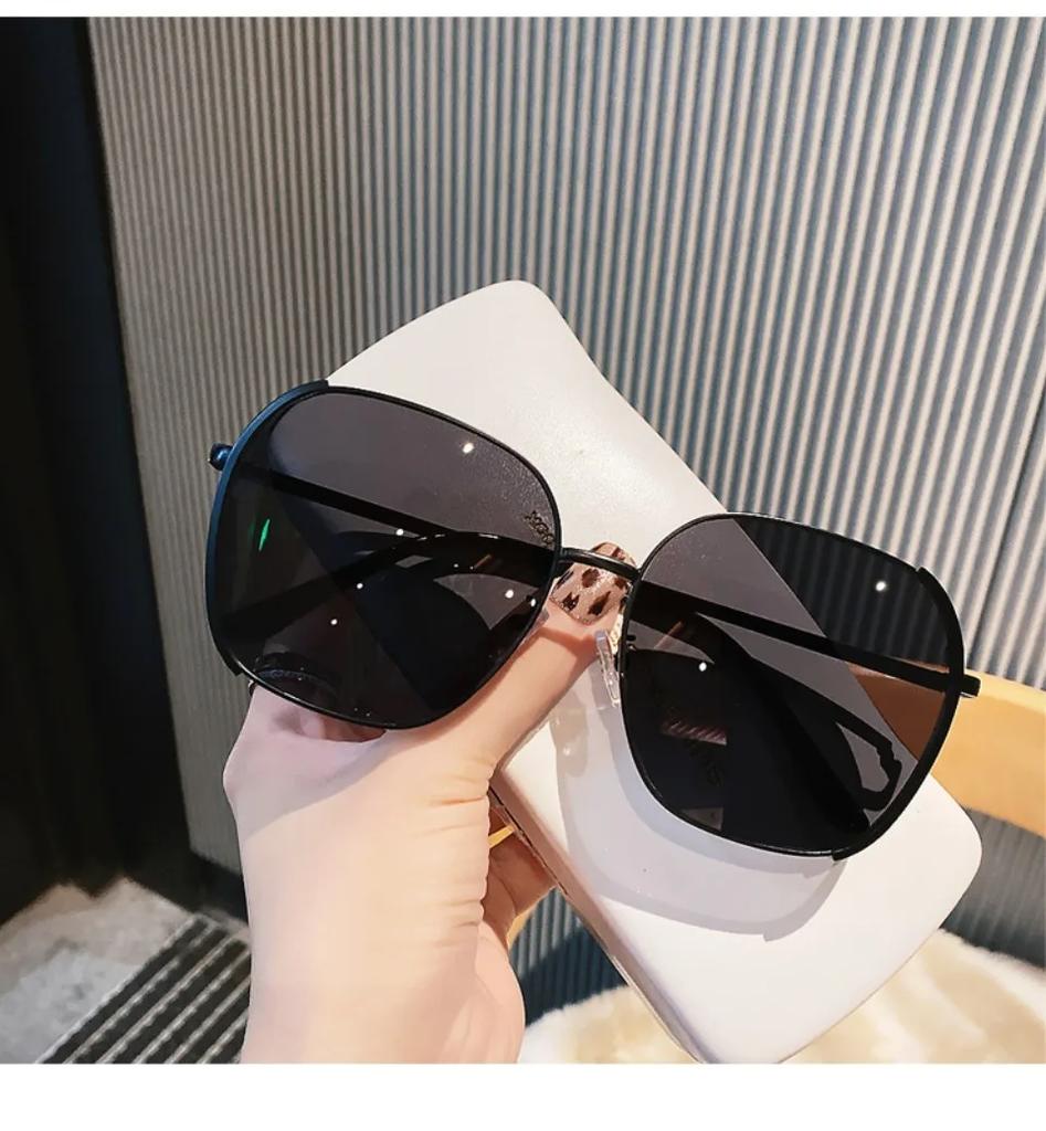 Vintage Oversized Rectangle Sunglasses Women Ultralight Large Frame Square Sun Glasses Female UV400 Lentes  Mujer