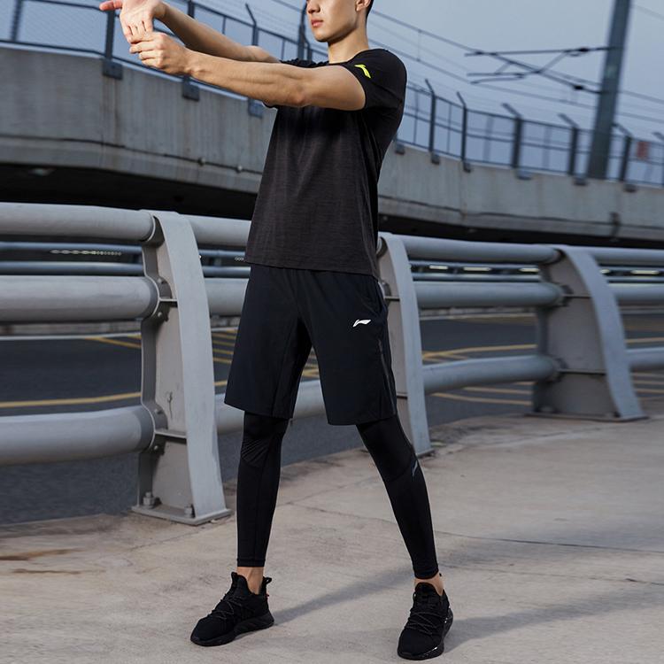Li Ning Running Collection T Shirts Men's Black Crew Neck Moderate Straight Fit ATSQ065-1