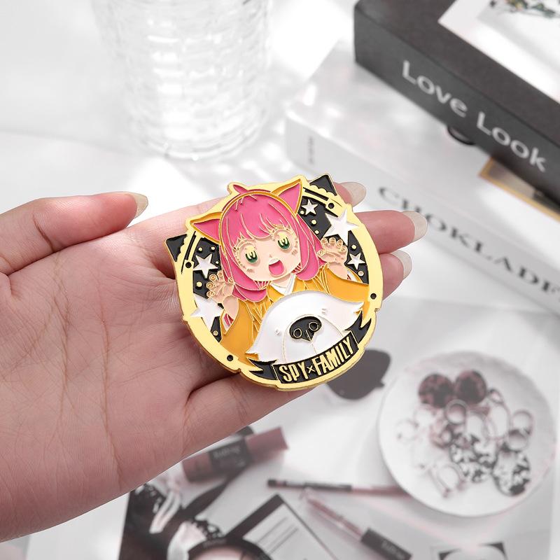 Шпионское Аниме Очаровательный Персонаж Металлический Значок-Пин Для Модного Стиля И Идей для Подарка