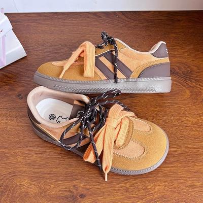 2025 осень и лето новые туфли на доске Сяосянфэн, высокая ценность, модные и универсальные, студенческие маленькие белые туфли, немецкие тренировочные туфли, круглый носок, женские