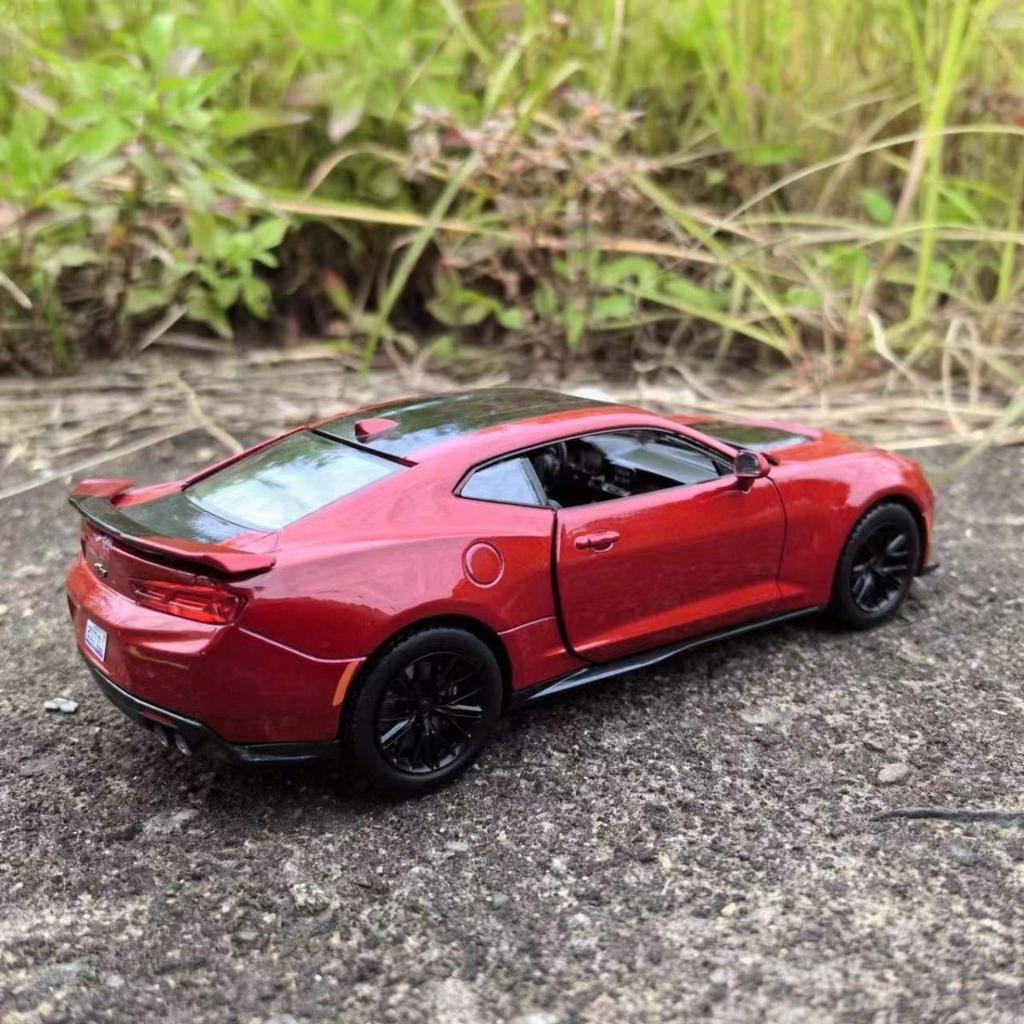 1:24 Chevrolet Camaro ZL1 Литые Модели Автомобилей и Игрушечные Транспортные Средства Модель Автомобиля Масштабная Модель Игрушечный Автомобиль Для Детей