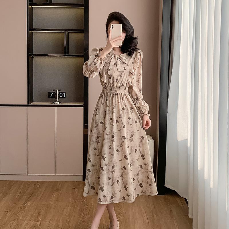 Корейское шифоновое платье с оборками и принтом и рукавами-буфами