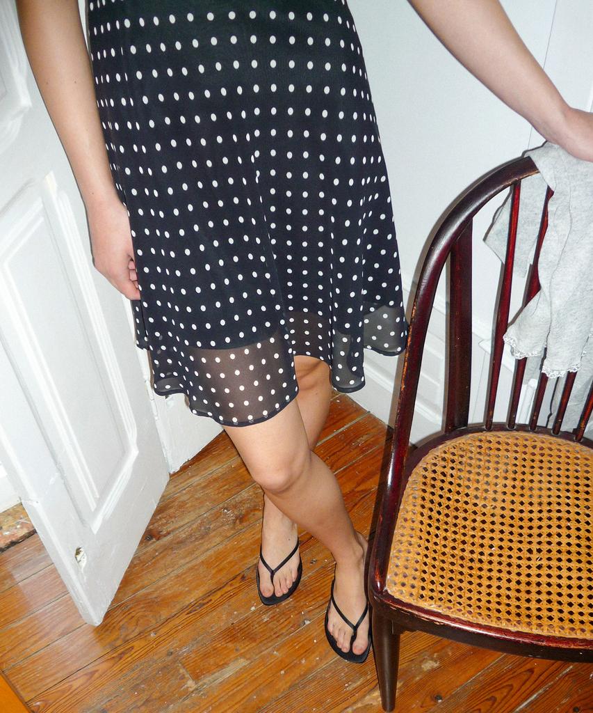 Hakesh Moss Dress_Black Dot