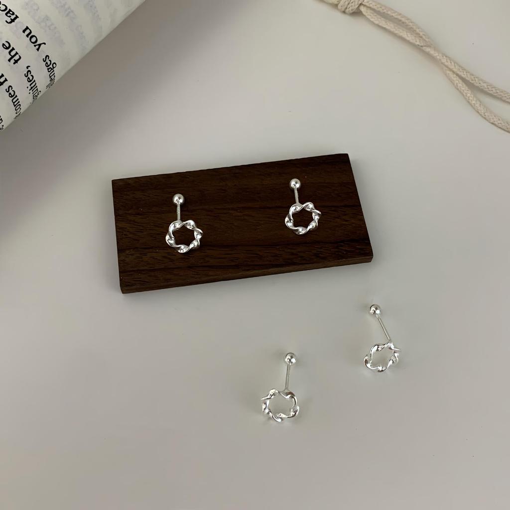 Серьги-кольца Su Chuang S925 из стерлингового серебра для женщин – Универсальный дизайн, Повседневная элегантность, Ощущение роскоши, Модный винтовой замок.