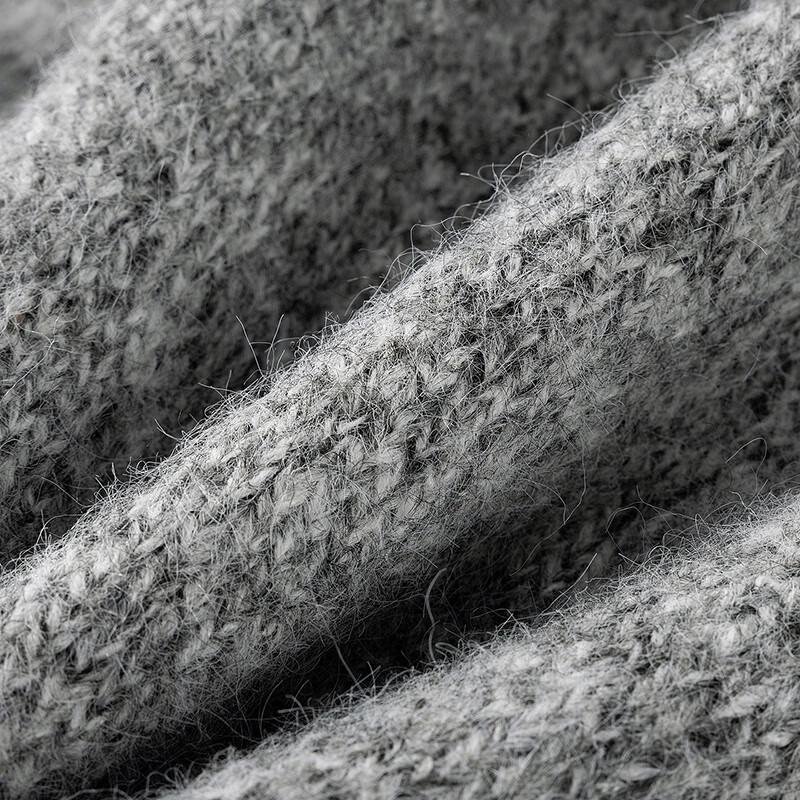 Women's Relaxed Fit Wool Blend Pullover Sweater