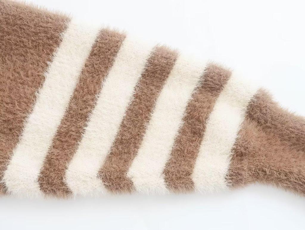 2025 Autumn Women's European & American Style Versatile Faux Mink Fur Striped Sleeve Loose Knit Cardigan