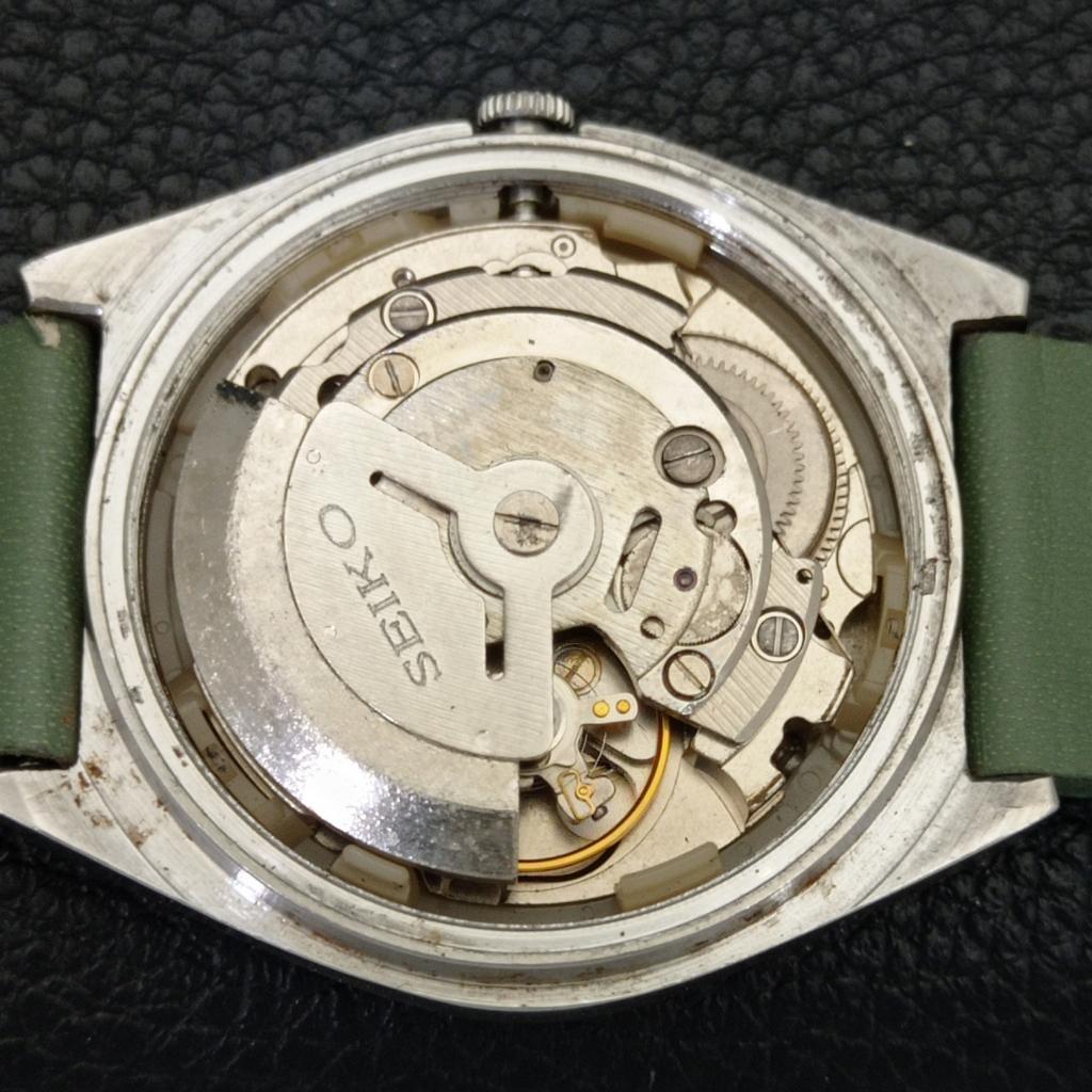 Seiko 5 АВТОМАТИЧЕСКИХ ВИНТАЖНЫХ ЯПОНСКИХ МУЖСКИХ ЧАСОВ ЗЕЛЕНОГО ЦВЕТА a701561-5