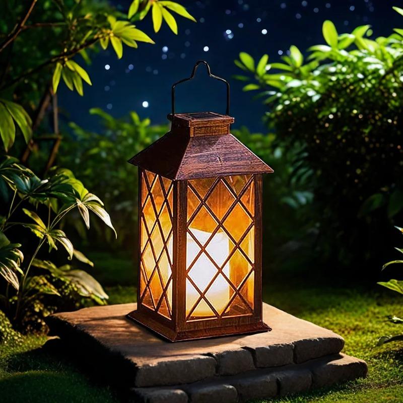 Винтажные металлические фонари на солнечных батареях - Мерцающая светодиодная лампа со свечой без пламени, водонепроницаемый подвесной декор для патио, сада и улицы