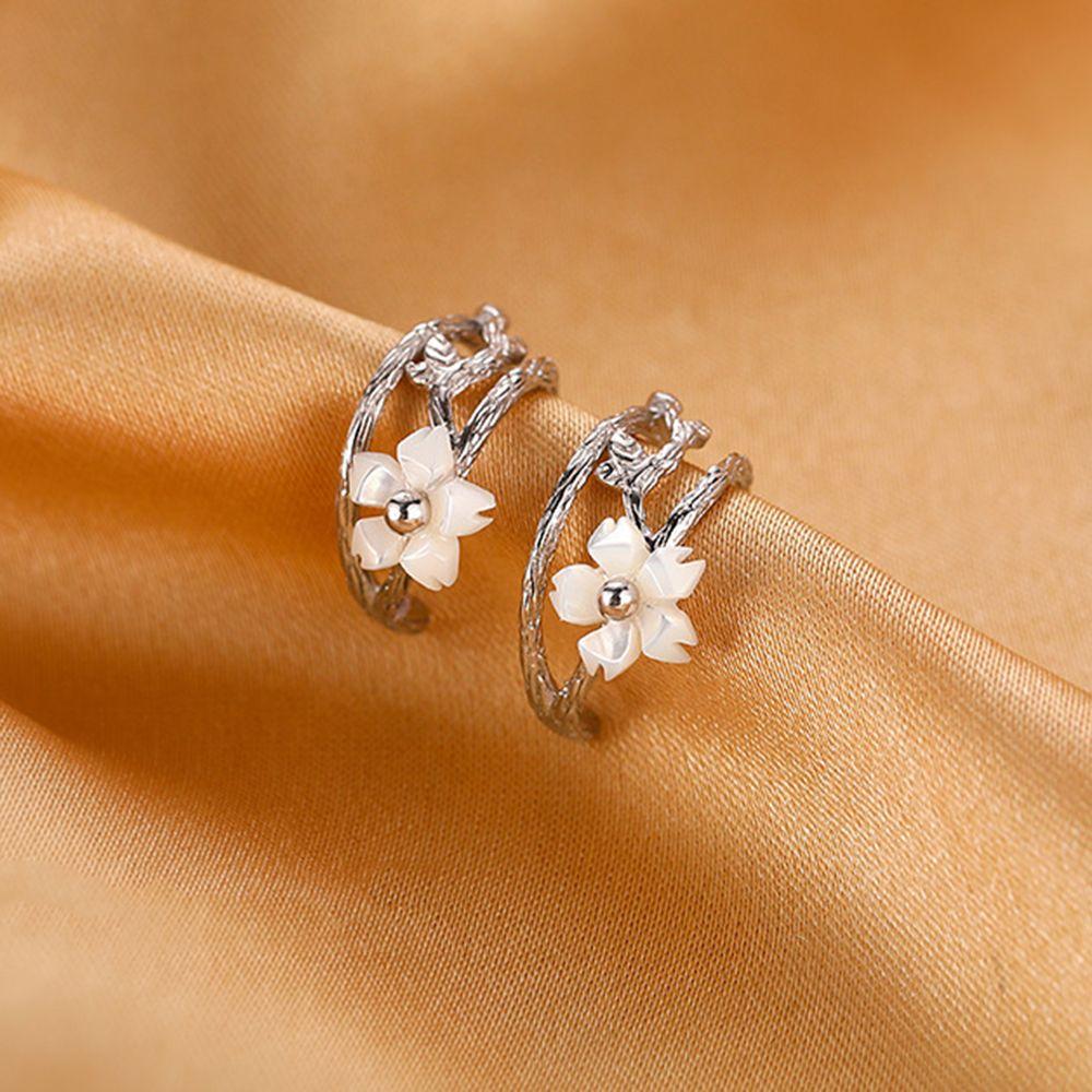 Костяной Клипс Без Прокола Ушная Манжета Клипсы для Хряща Уха Корейские Серьги для Женщин Цветочные Клипсы для Ушей