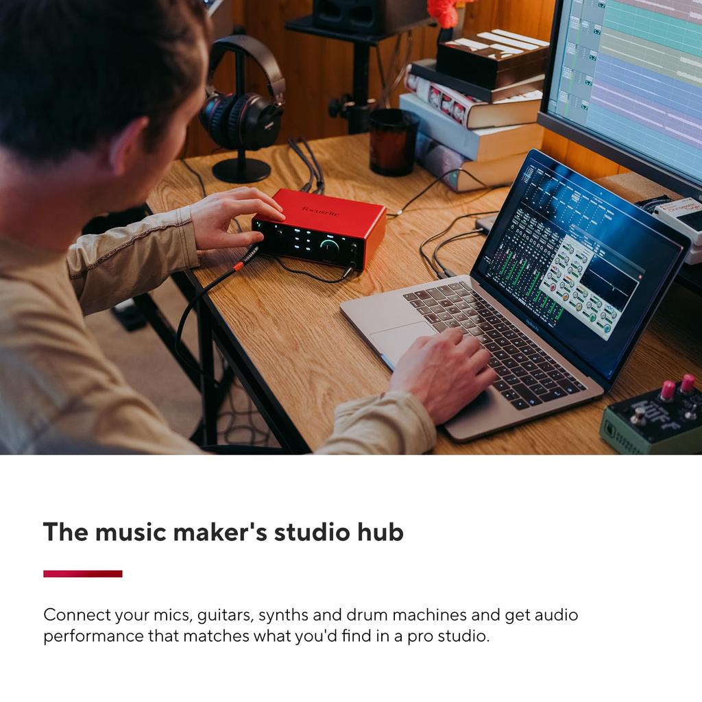 Focusrite Скарлетт 4i4 (4-е поколение) Аудиоинтерфейс 2 входа / 2 выхода