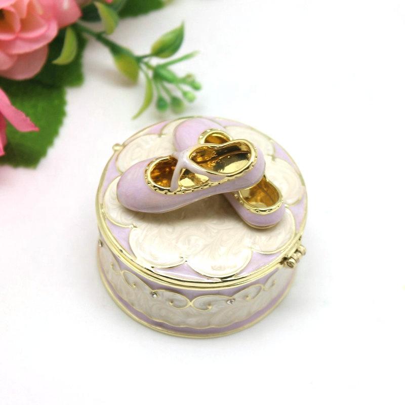 SHINNYGIFTS Enameled Metal Toe Shoes Trinket Box Gift Box for Jewelries Valentine Gift Forever Model SC2022
