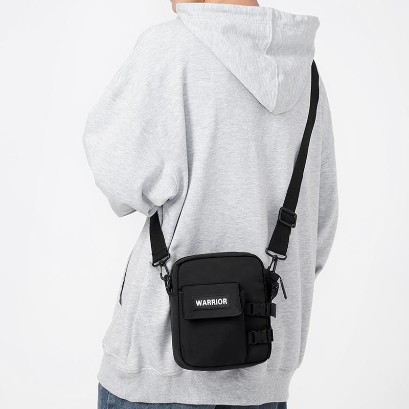 Warrior Casual Minimalist High-End Korean Style Personalized Portable Versatile Harajuku Student Fashion Trendy Shoulder Bag H2403U5618301