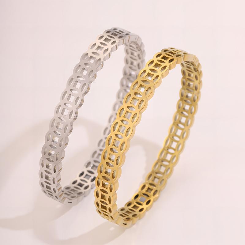 New Chinese-style fortune-bringing copper coin bracelet for women, vintage non-fading titanium steel bracelet, European and American high-end