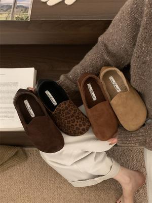 Осень-зима 2025 бархатные ретро Биркенштоки женские универсальные повседневные туфли модная женская обувь ниша