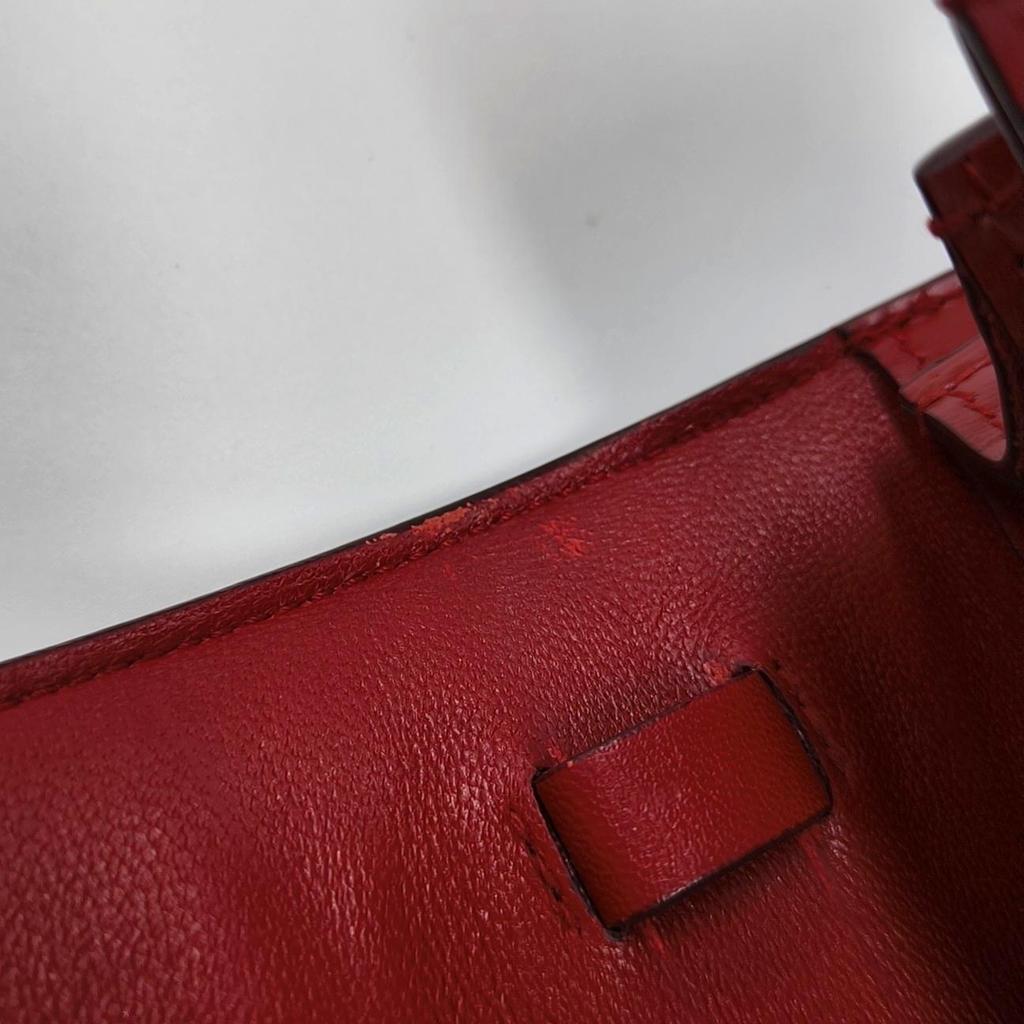 [Pre-Owned] Classic Box Series Gold Buckle Flap Polished Calfskin Tofu Bag - Very Good #799EU8