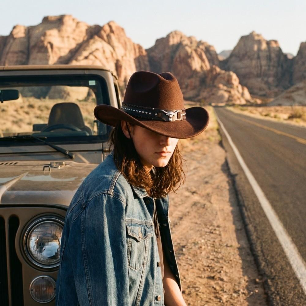Wide Brim Felt Cowgirl Hat Rivet Sun Hat Fashion Western Cowboy Hat Outdoor Use