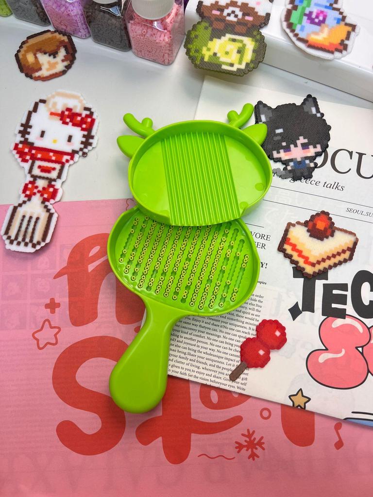 Набор инструментов для DIY бусин Perler: Включает базовую пластину, антипригарный контейнер для бобов, многофункциональную и гладкую ложку