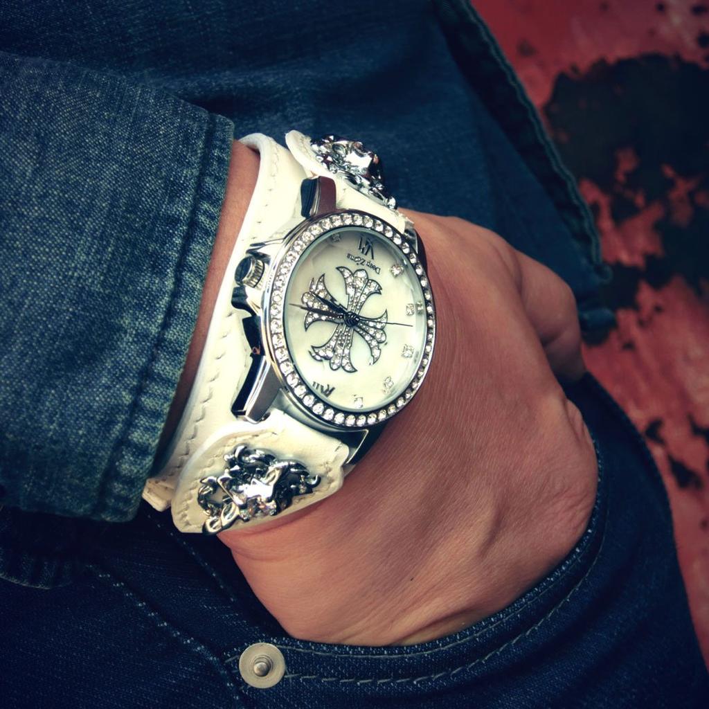 DEEP ZONE Watch with Cross Genuine Italian Leather Shell and Cross Casual Watch Men's Dial, Strap, Concho,