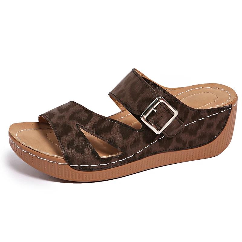 Fashion Lightweight Platform Sandals Women Leopard Print Wedges Summer Sandles Woman 2025 Plus Size Thick Sole Beach Slippers Female