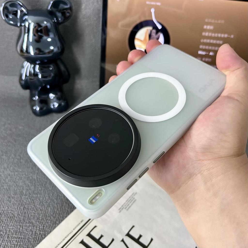 Для vivo X300 Ultra Чехол Матовый Удобное Ощущение Магнитный Ударопрочный Защита от Падений Чехол-Бампер Для vivo X300 Ultra