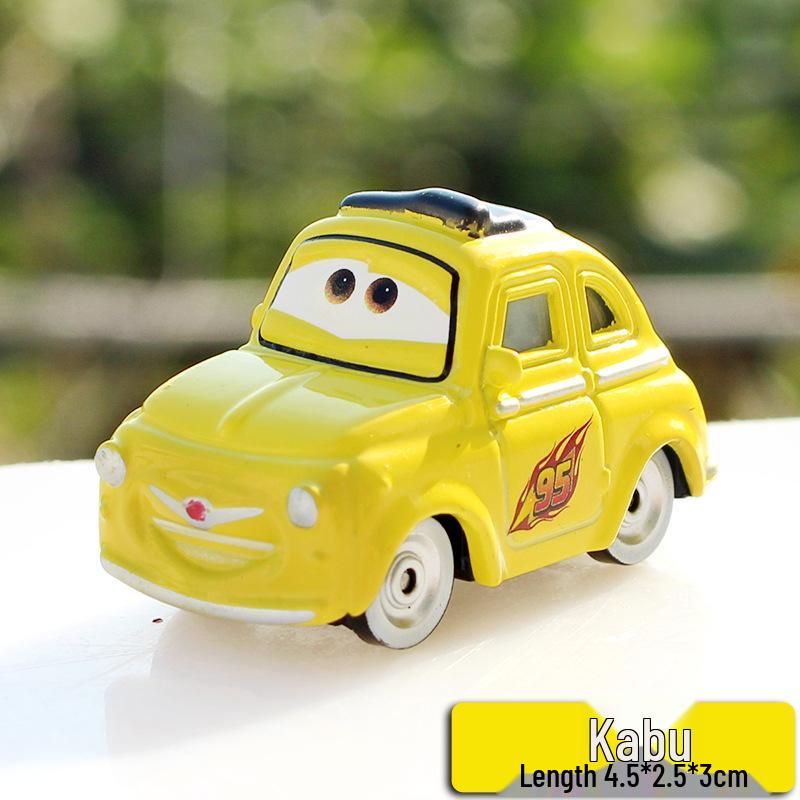 Набор машинок Pixar Cars из сплава: Модели МакКуина, Мэтра, Салли, Шерифа