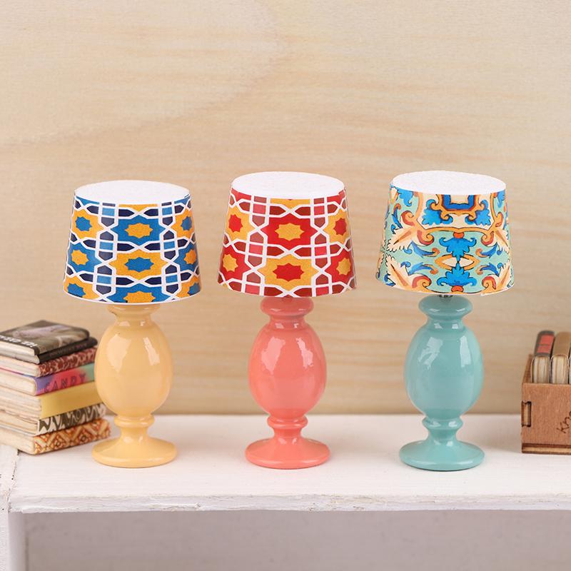 1:12 миниатюрных настольных ламп для кукольного домика, модель для изучения, мебель для кукольного домика, украшение для микросцены, световое украшение, игрушки для ролевых игр