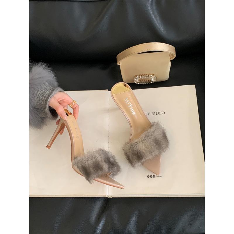 Весна и осень 2025 Новая модная универсальная обувь Мао Мао на высоком каблуке Крутые тапочки Женская мода Уличная одежда Универсальный острый каблук