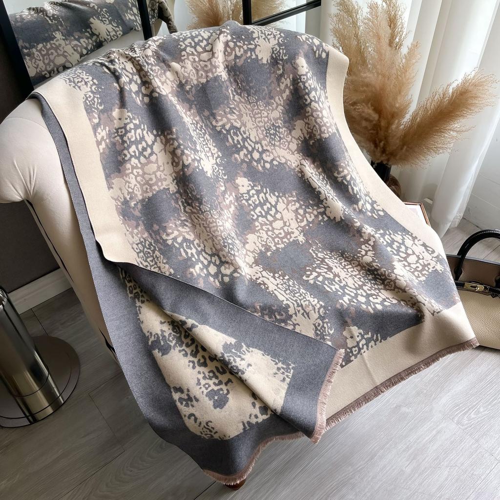 Leopard Print Long Scarf Thermal Scarf Women'S Thickened Women'S Scarf Cape Shawl