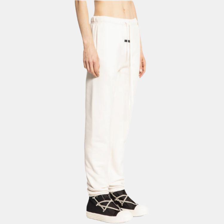 Fear of God Essentials Классические спортивные штаны Shell Мужские Брюки Кремовый 130BT244792F