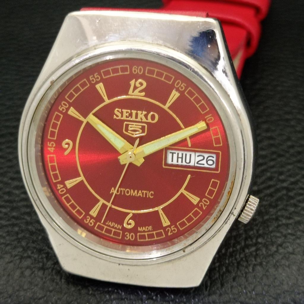 Б/У винтажные мужские часы SEIKO 5 AUTOMATIC 7S26A из Японии с красным циферблатом a435008-2 R122-a435008