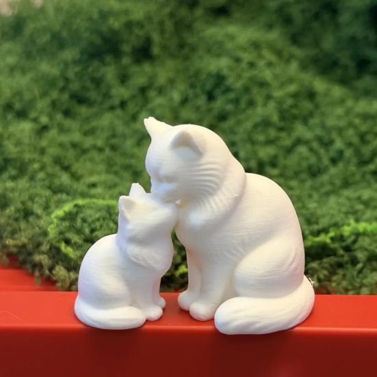 Cute Cat Figurine, Mother Cat And Kitten 3D Printed Sculpture, Collectible Cat Statue for Indoor, Office, Table, Shelf Decor, Gifts for Cat Lovers
