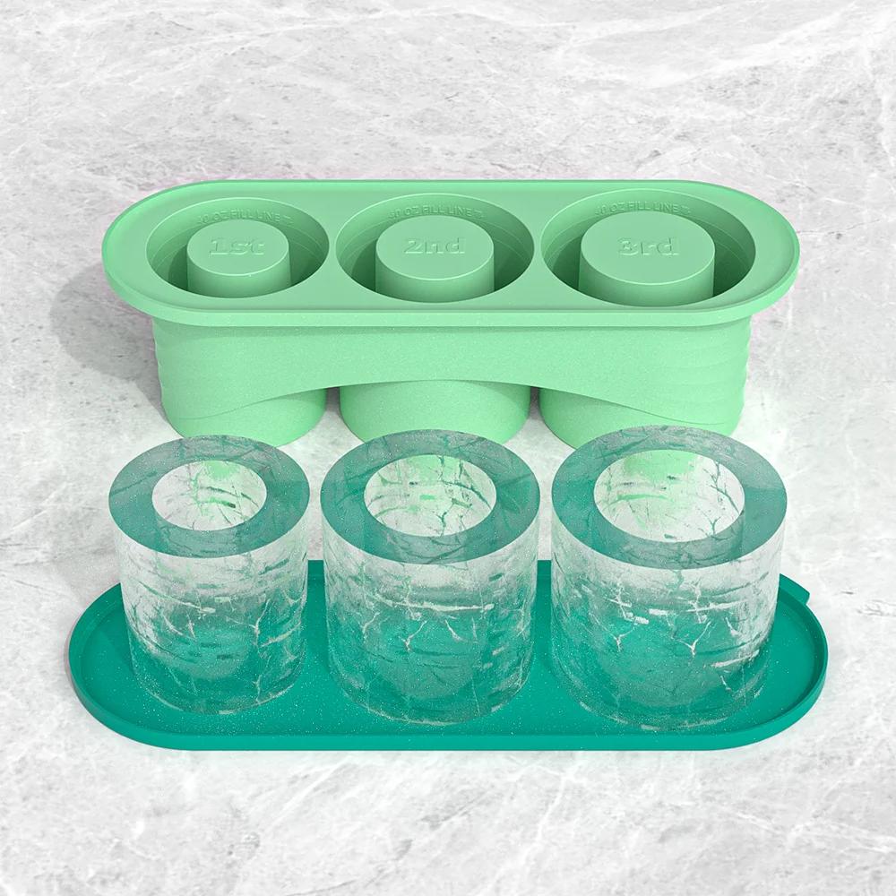 Ice Cube Tray for 20 30 40 Oz Tumbler Cup Silicone Ice Mold with Lid Ice Maker for Drinks Coffee Stanley Cup Accessories
