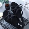 Тапочки на плоской подошве. Женские однотонные простые повседневные домашние тапочки в римском стиле с круглым носком на мягкой подошве. Летние домашние тапочки для ванной комнаты.