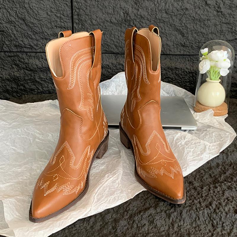 Мода осень зима 2024 ковбойские сапоги в стиле вестерн женские сапоги с вышивкой мотоциклетные сапоги из искусственной кожи до середины голени 35-40
