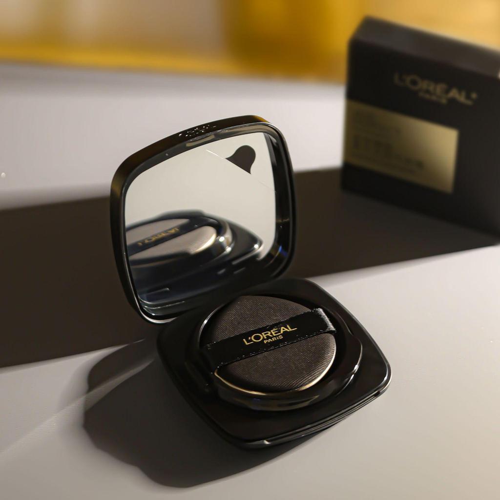 L'Oréal Cushion Gold Radiance Soft Matte Тональная основа W10 - Безупречная, Стойкая Подарок для Девушки