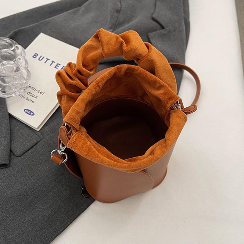 Drawstring Design Water Bucket Bag Women Solid Vegetable Basket Handheld Crossbody Bag Autumn Winter New High End Wedding Bag