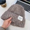 Шапки из овечьей шерсти Женские шерстяные шапки Вязаные шапки Осень и зима Универсальная защита ушей Шапки-пуловеры для мужчин и женщин Модные