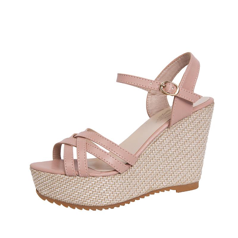 Женские сандалии на танкетке 2022, модные сандалии на платформе, дизайнерские туфли с открытым носком, женская удобная летняя обувь