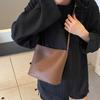 2025 New Fashion Shoulder Bucket Bag, Foreign Style Simple Personality Versatile Autumn and Winter Popular Messenger Temperament Women's Bag