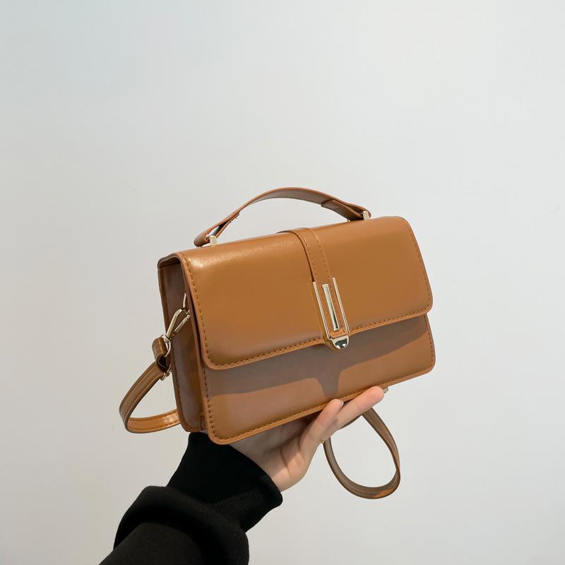 Fashion Simple Commuter Shoulder Bag Simple Fashion Messenger Bag Casual Retro Small Square Bag Women