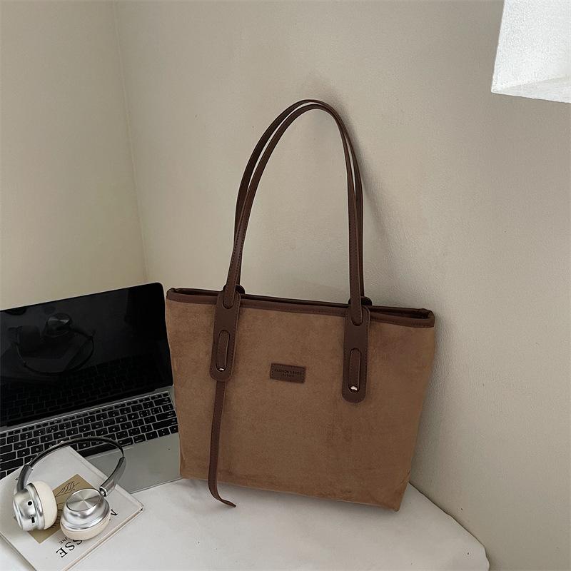Retro Large-capacity Tote Bag, Fashionable and High-quality Single-shoulder Bag, Simple Commuting Bag