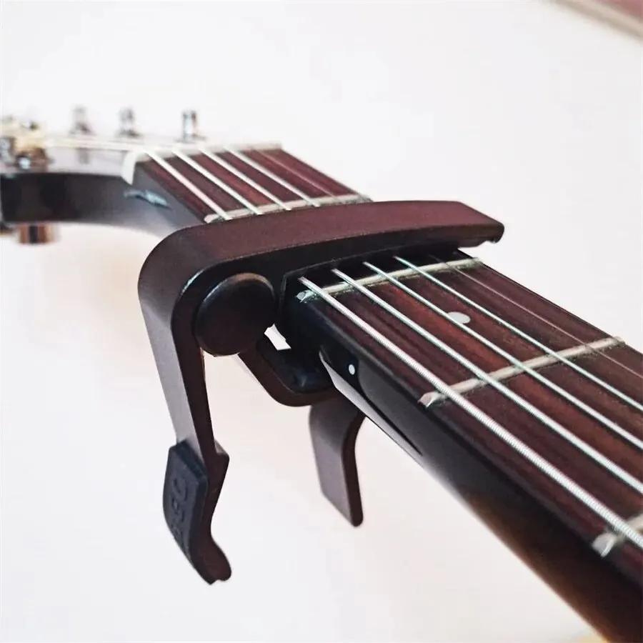 7pcs Guitar Capo for Acoustic And Electric Guitars With 5 Picks And 1 Holder