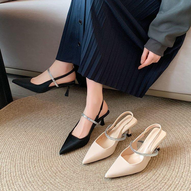 High heels sandals women's 2025 summer new thin heels Korean version one-word bag head rear empty rhinestone women's shoes