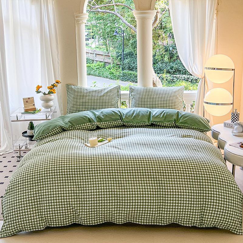 Четырехпредметное мультяшное цельное постельное белье для общежития, простыня, пододеяльник, комплект из трех предметов, весна