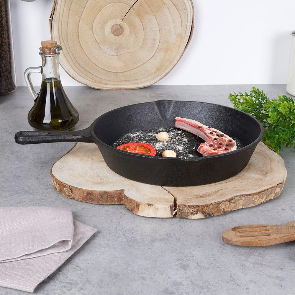 Patelnia Żeliwna na Gaz Indukcję Grill Ognisko do Piekarnika Talerz 25 cm