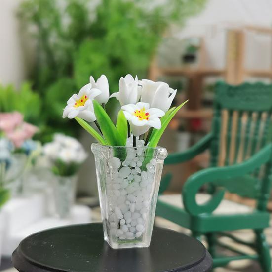 Миниатюрная игрушка-лилия в горшке, реалистичная смола, мини-ваза для цветов, модель, фигурка, сделай сам, реквизит для фотосессии, 1/12, аксессуары для украшения кукольного домика