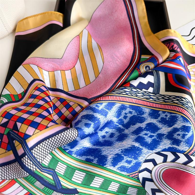 Fashion Handkerchief Neck Scarves Women Print Shawls Wraps Bandana Head Scarfs 7070cm EMA