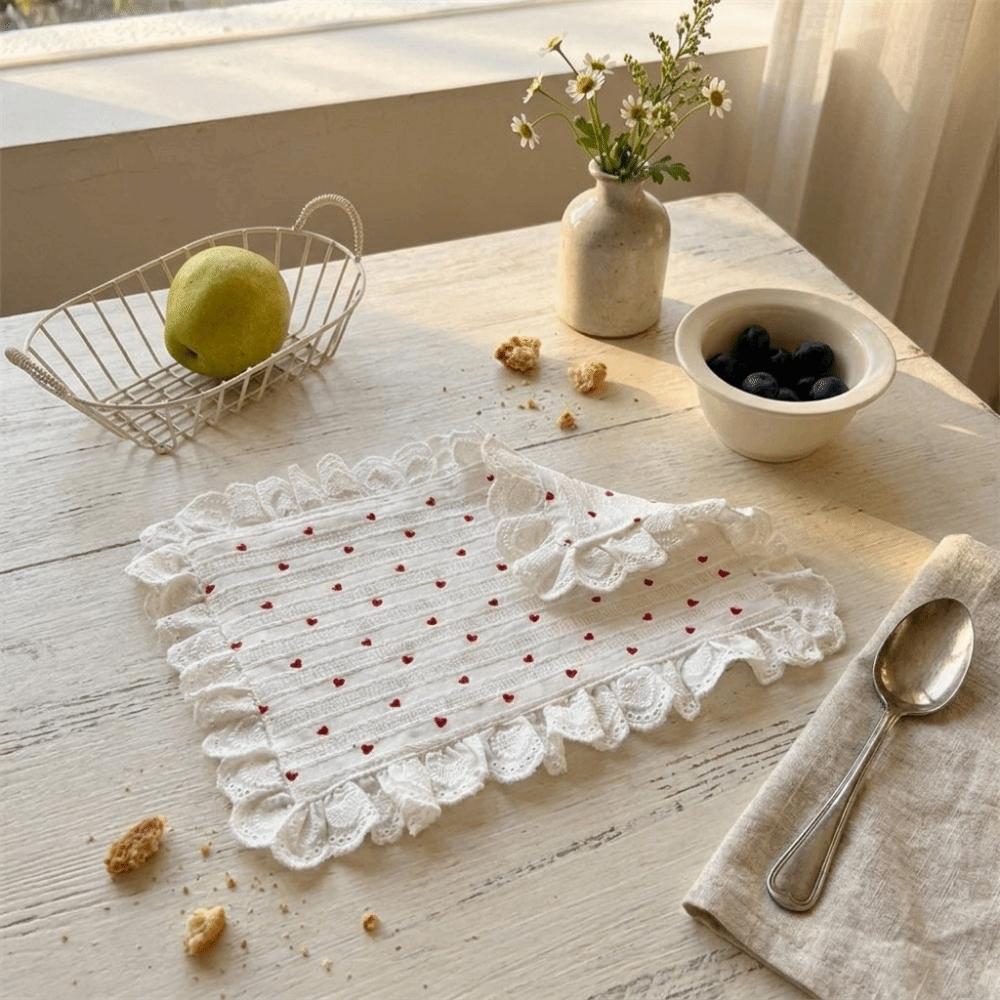 Square/Round Lace Ruffles Placemats Girly Style Heart Pattern Placemats Food Photography